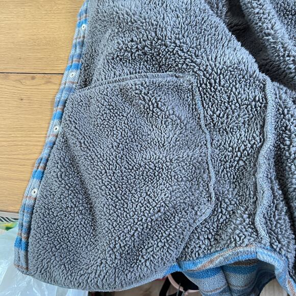 Voyager Mens Sherpa Shirt Jacket Gray Blue Striped Polar Fleece Lined Size Large - Picture 7 of 10